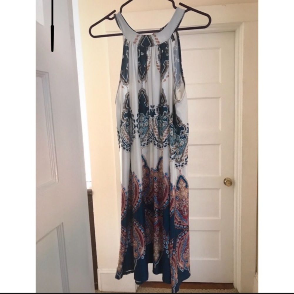 Cute Tie-back summer dress